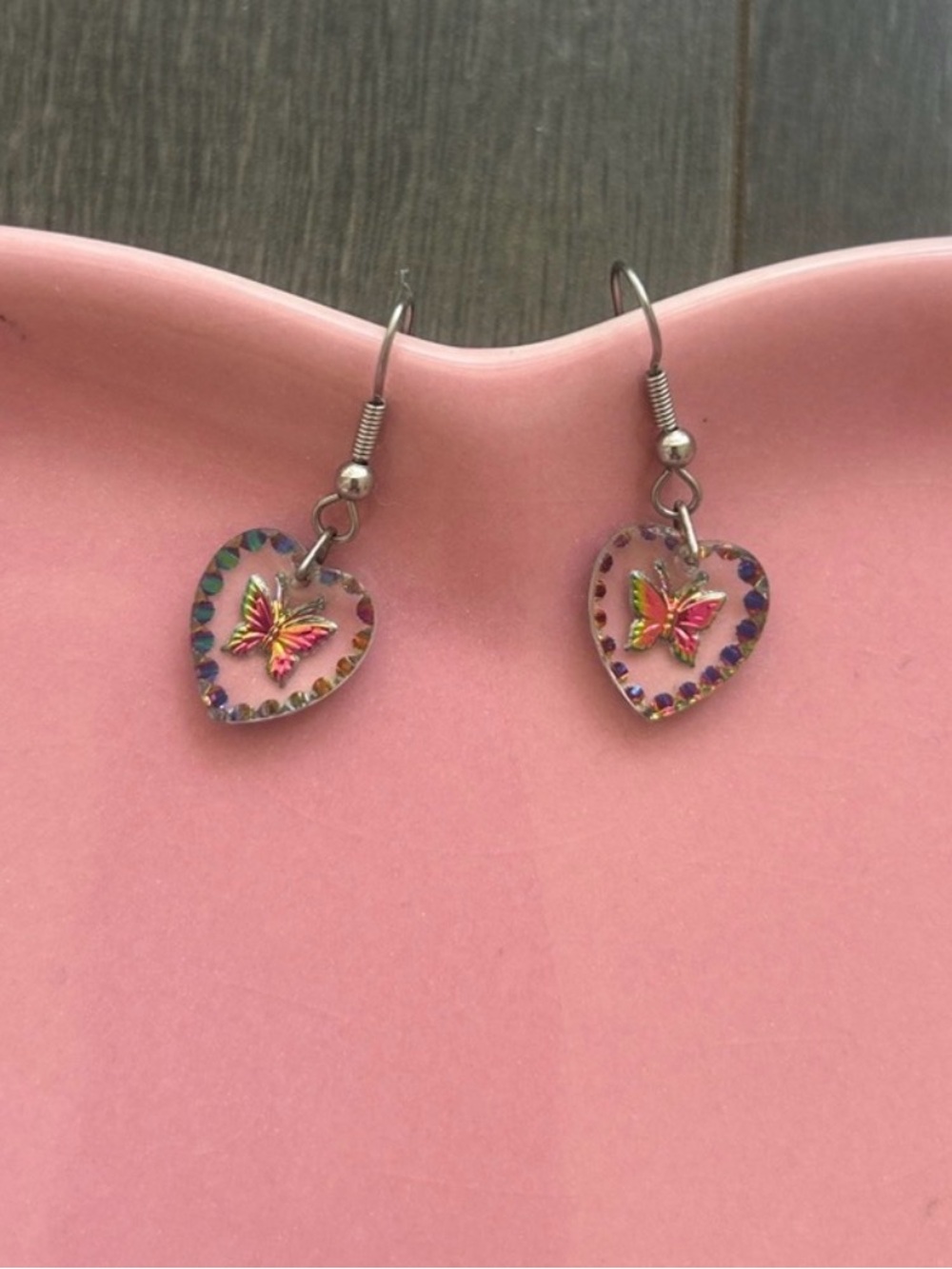 Y2K Pink Butterfly Resin Heart Earrings ✦ Coquette Rainbow Dangles⁠